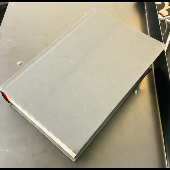 Breaking Dawn by Stephenie Meyer - Picture 3 of 3